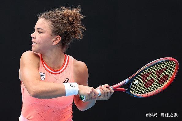 他也是整个 他也是整个