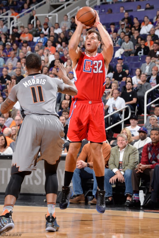 出色融入团 出色融入团