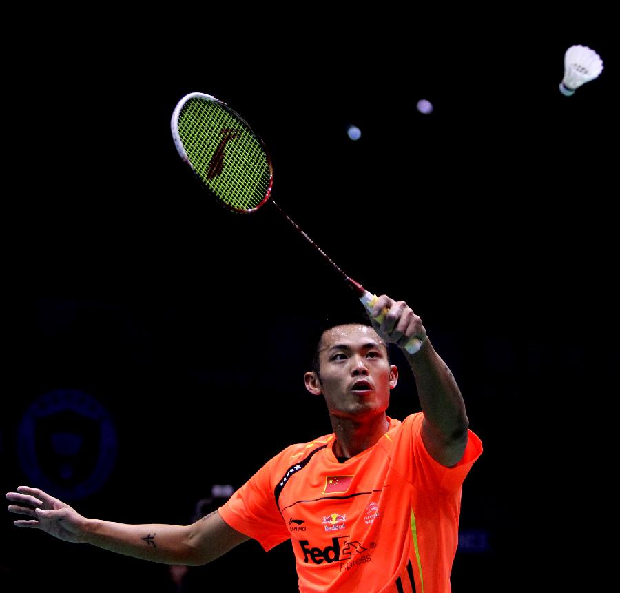 压防守中依 压防守中依