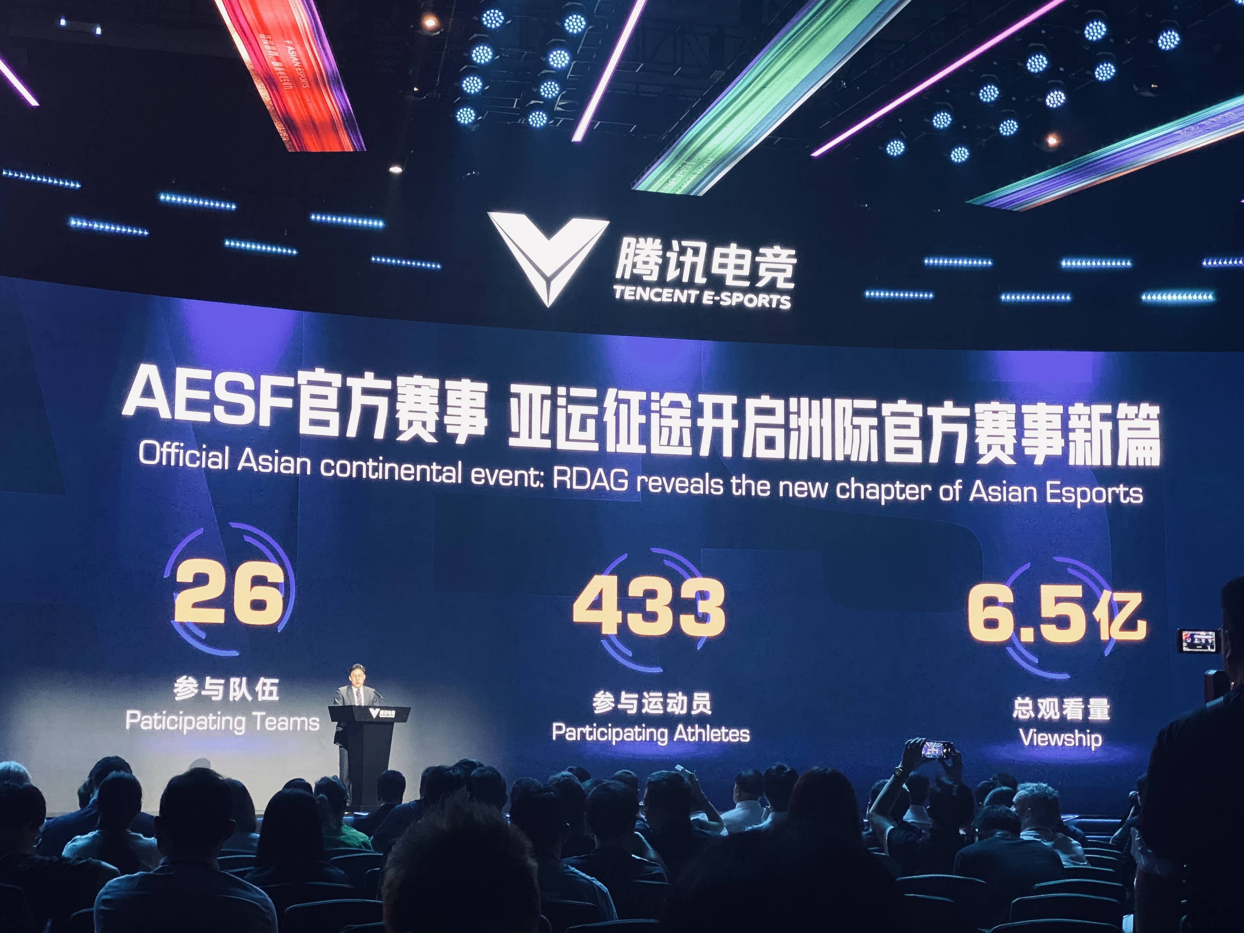 中飞行与海 中飞行与海