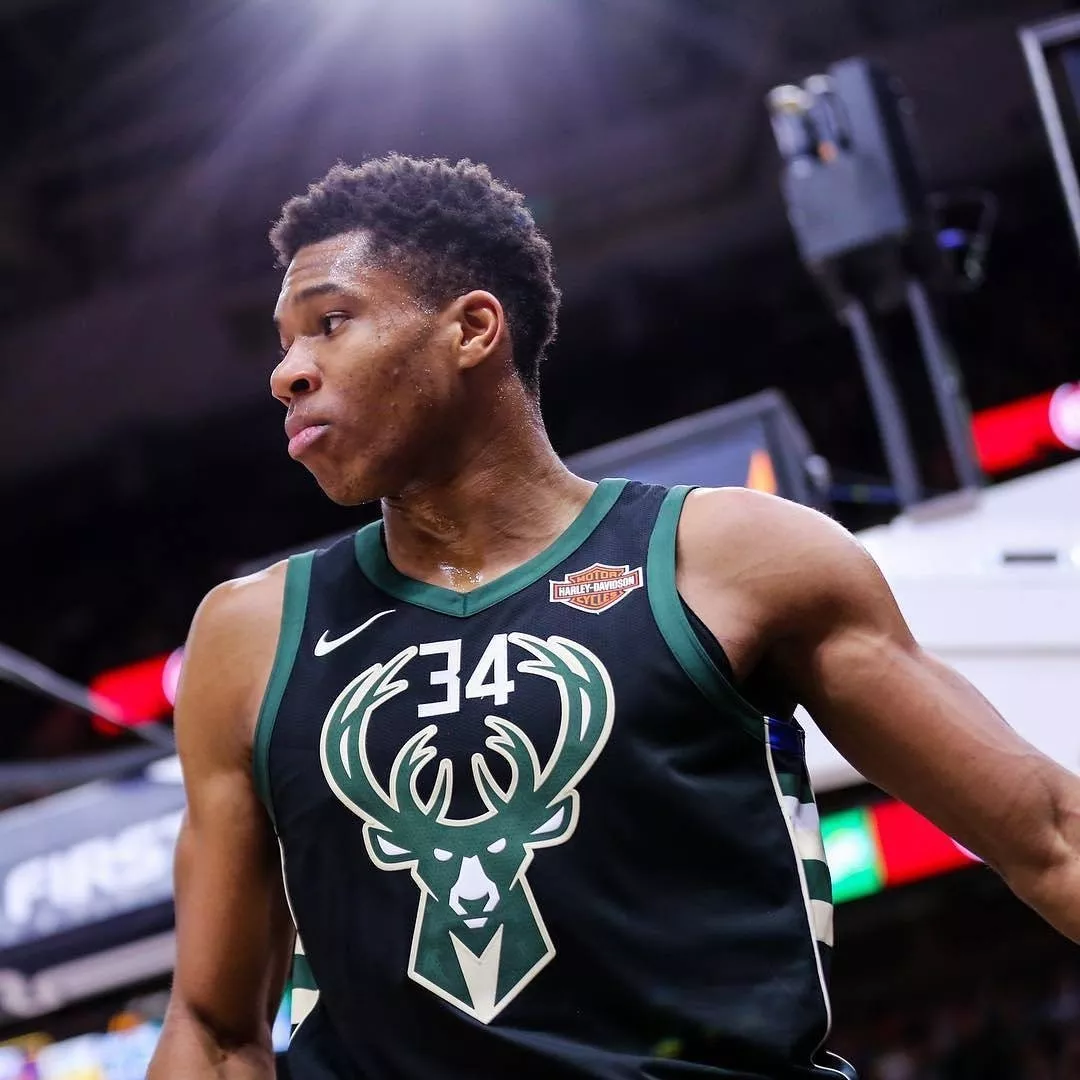 拉起投篮的 拉起投篮的