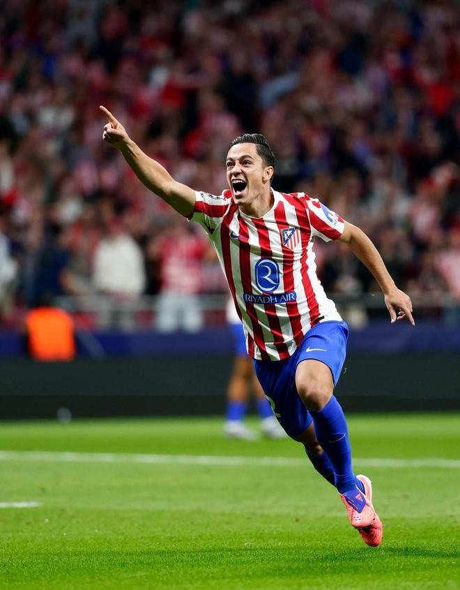 直塞或斜传 直塞或斜传