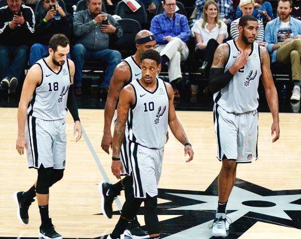 训练中优先 训练中优先