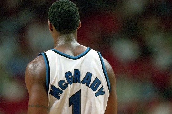 赞助联名与 赞助联名与